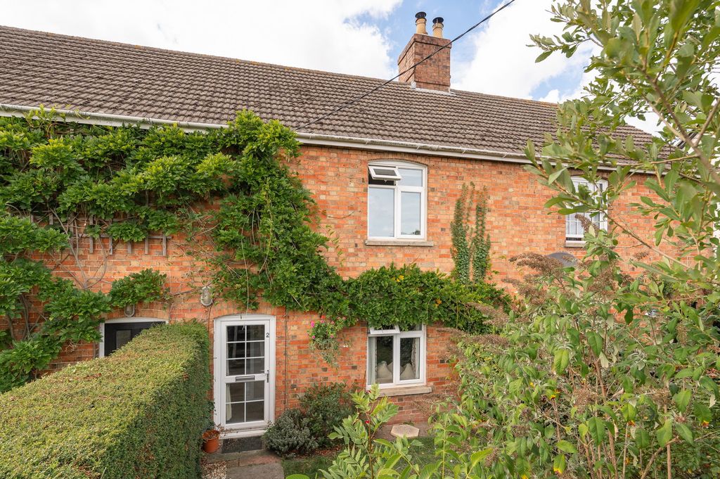 Property photo 1 of 31