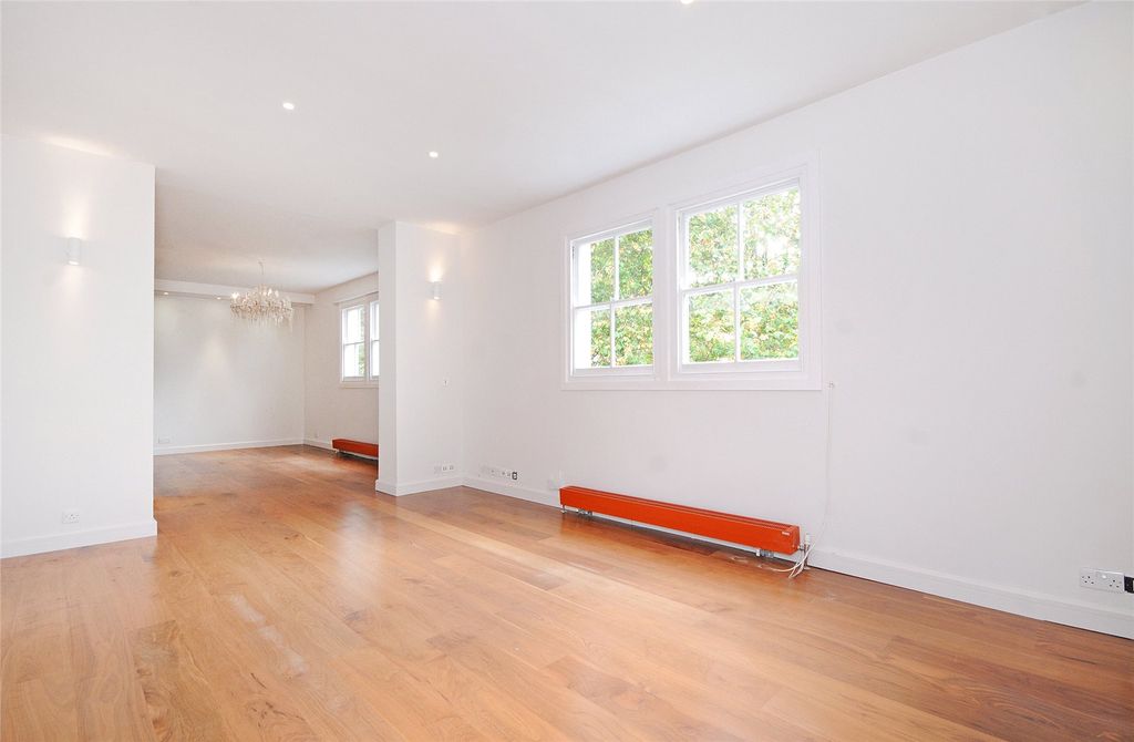 Property photo 2 of 7