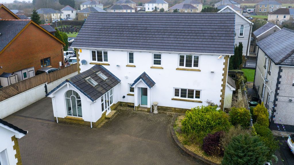 Additional image 41 of 4 bed detached house for saleBethania House, 52 Bethania Road, Upper Tumble, Carmarthenshire SA14