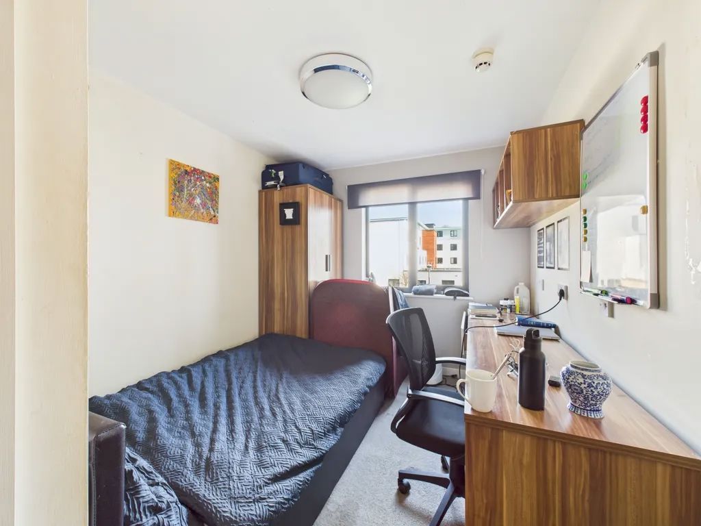 Property photo 2 of 4