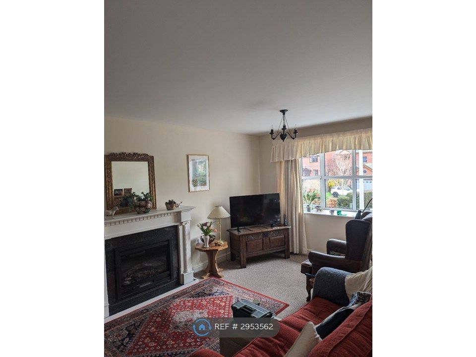 Property photo 3 of 10