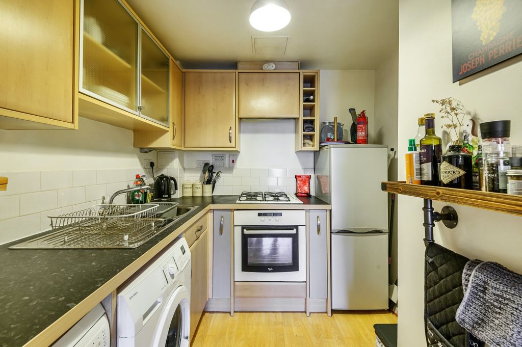 Property photo 3 of 8 803325 (3)