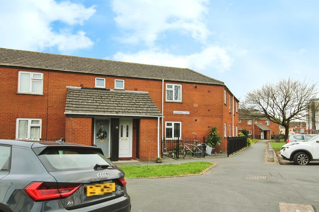 Property photo 3 of 16