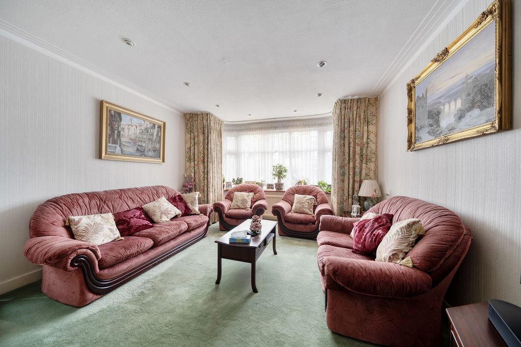 Property photo 2 of 13 Not Specified