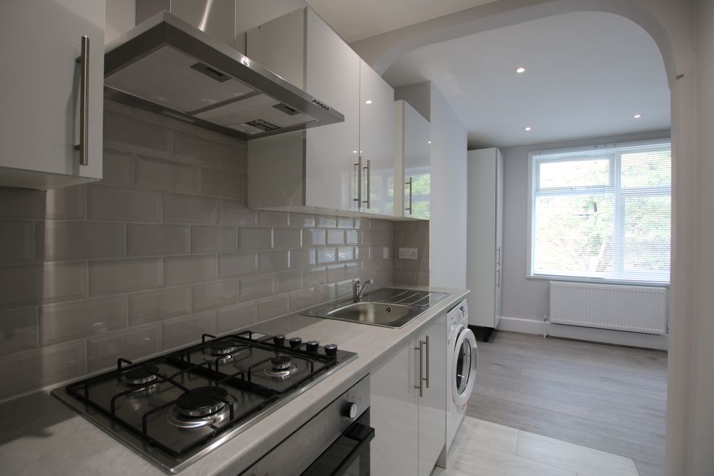 Property photo 1 of 9 1