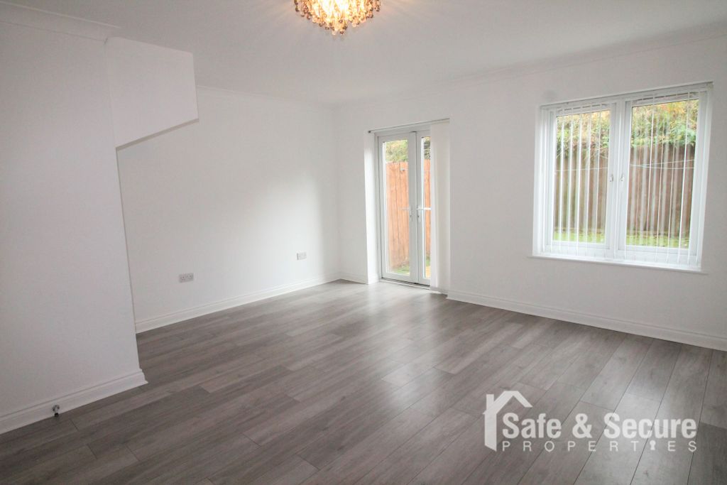 Property photo 3 of 15 Qs (8)