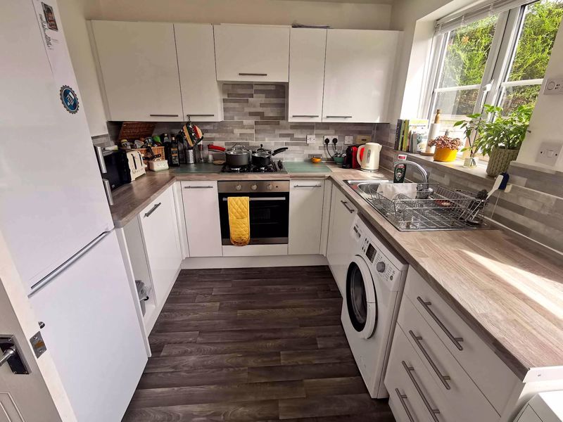 Property photo 2 of 8 Kitchen/Diner