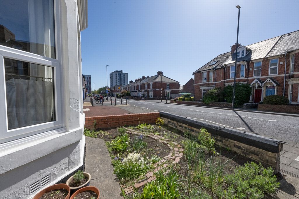 Property photo 3 of 35 Photo 3