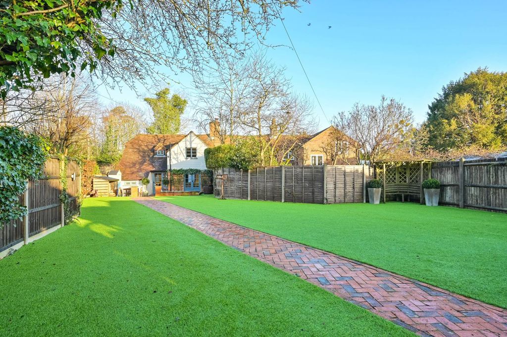 Property photo 1 of 29