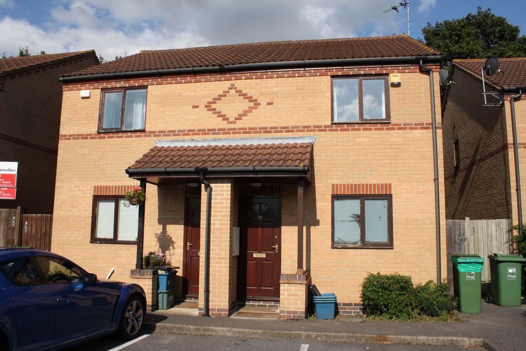 Property photo 1 of 5