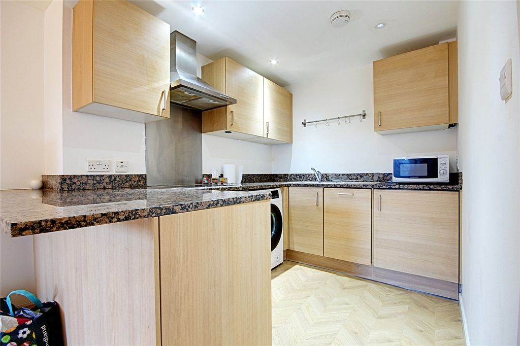 Property photo 3 of 7 Picture No. 13