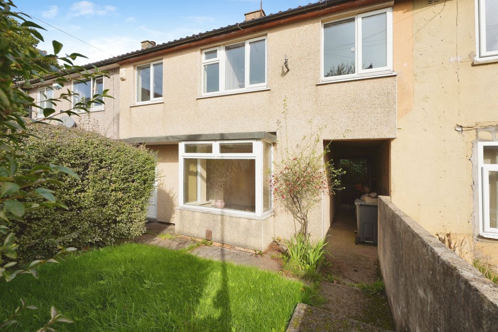 Property photo 1 of 18