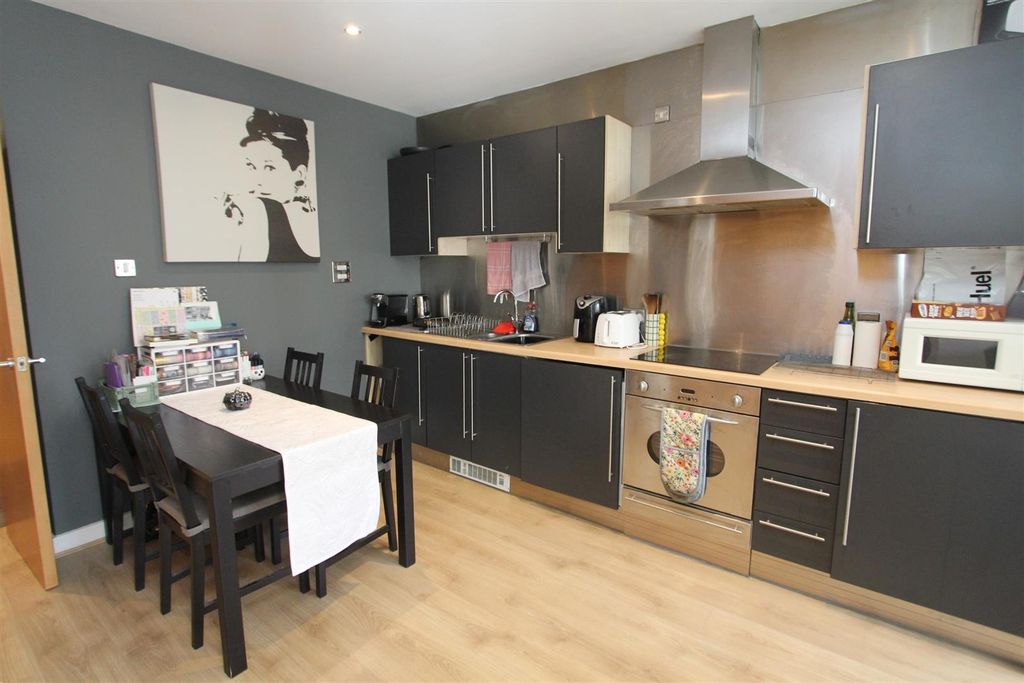 Property photo 2 of 8 Img_0181.Jpg