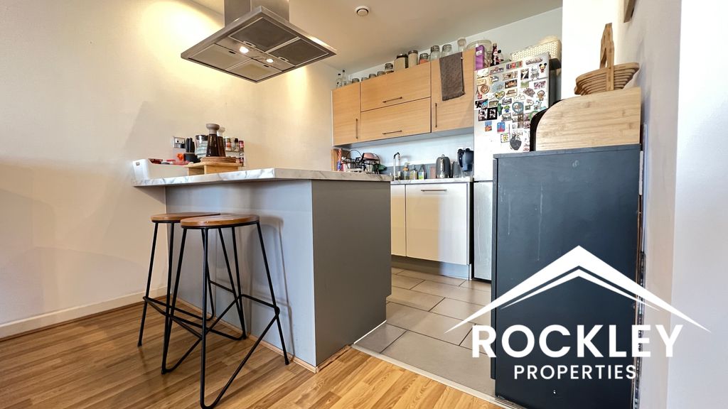 Property photo 3 of 29