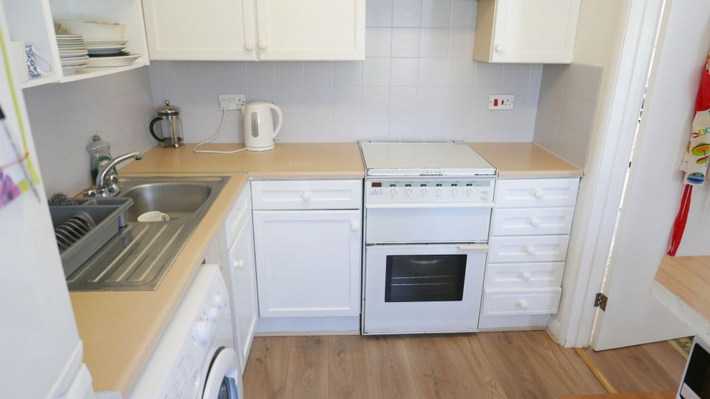 Property photo 3 of 12