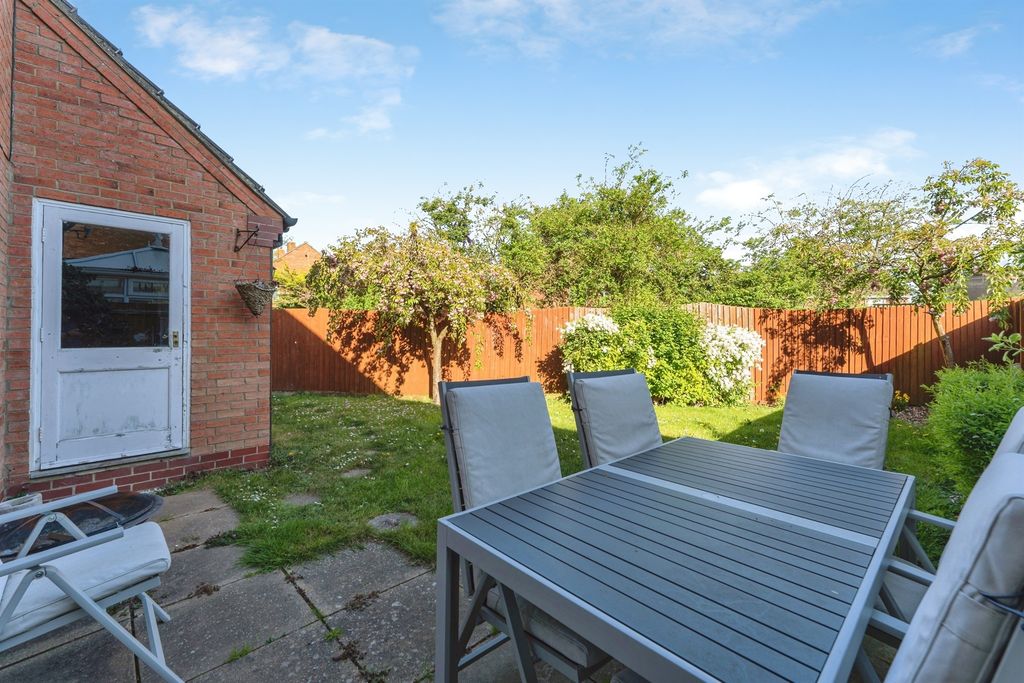 Property photo 3 of 15