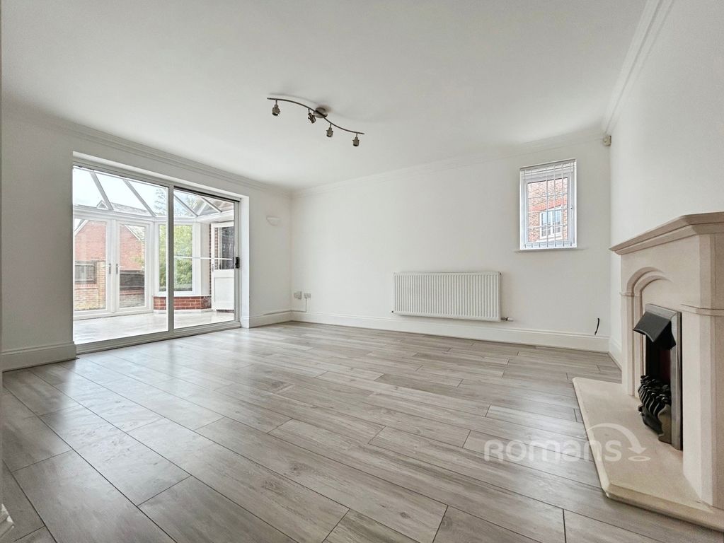 Property photo 2 of 21 Pbox-Img.Jpg