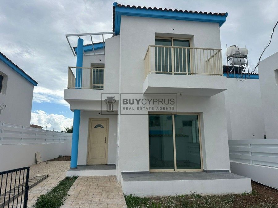 Property photo 1 of 28