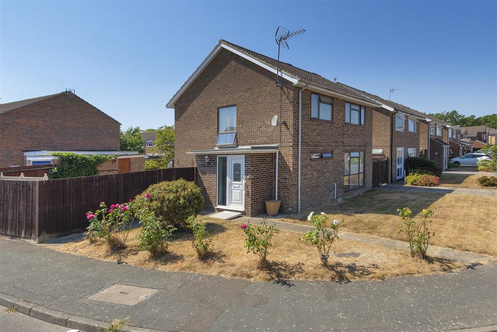 Property photo 1 of 18 1Eastwell01.Jpg