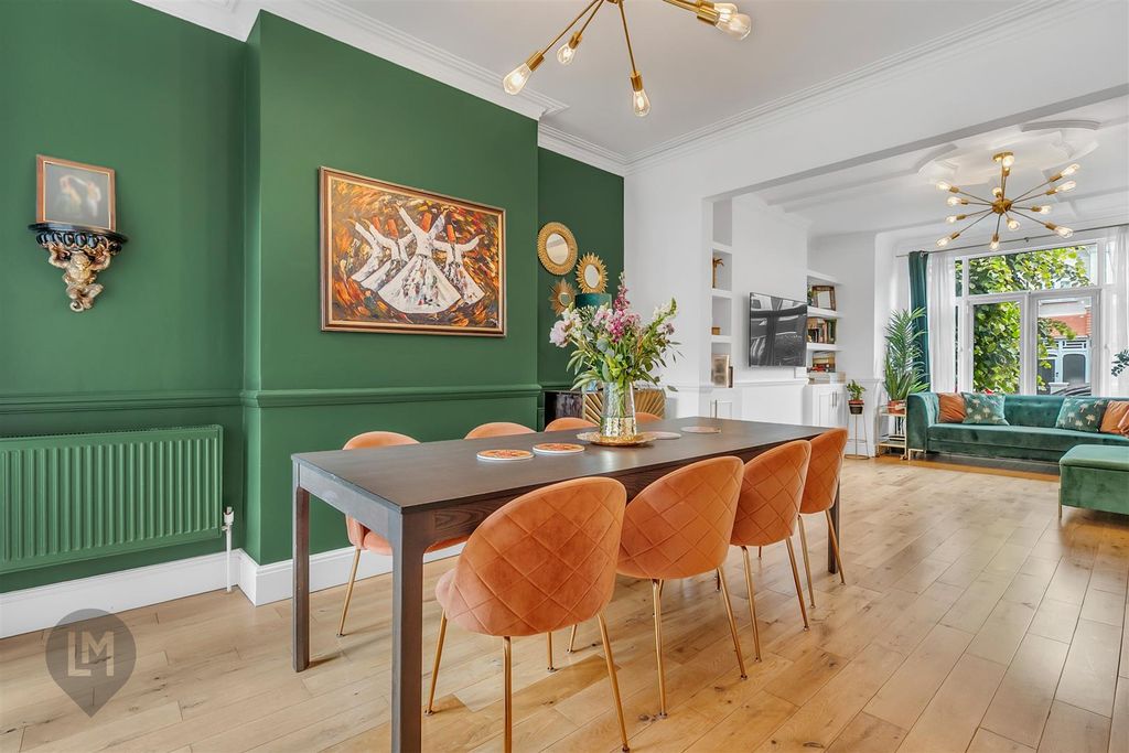 Property photo 3 of 8 Dining Room