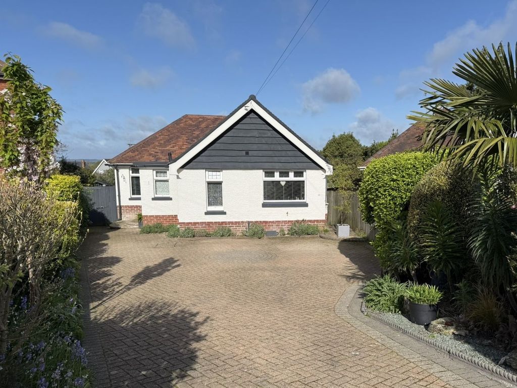 Property photo 1 of 37