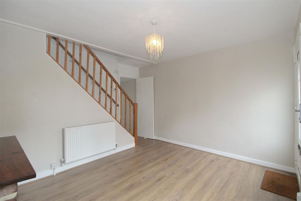 Property photo 3 of 12 Img_1345.Jpg