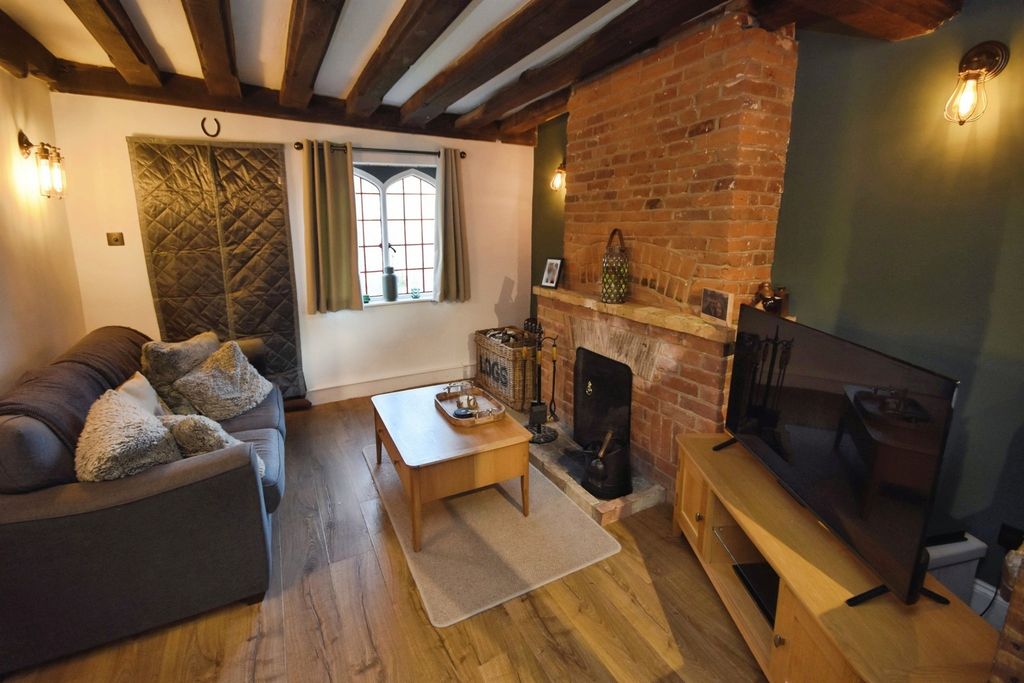 Property photo 2 of 19