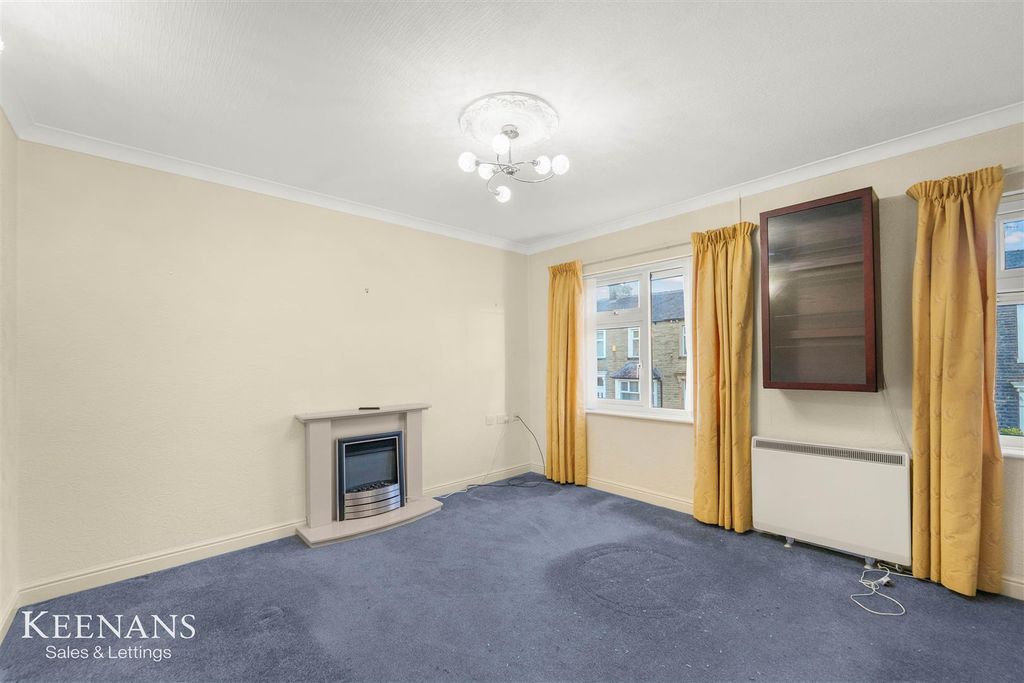 Property photo 2 of 16 2.Jpg