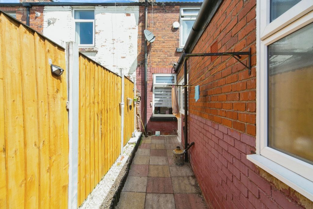 Property photo 2 of 5 Photo