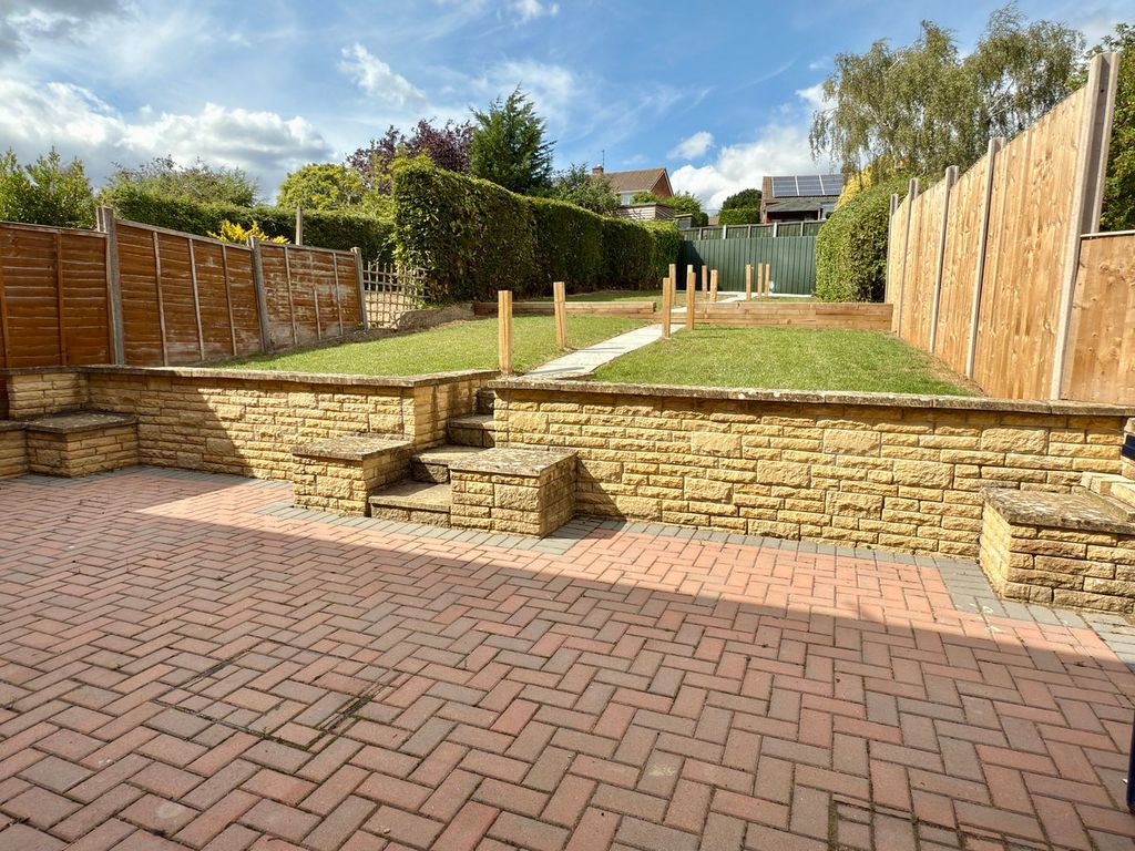 Property photo 2 of 10