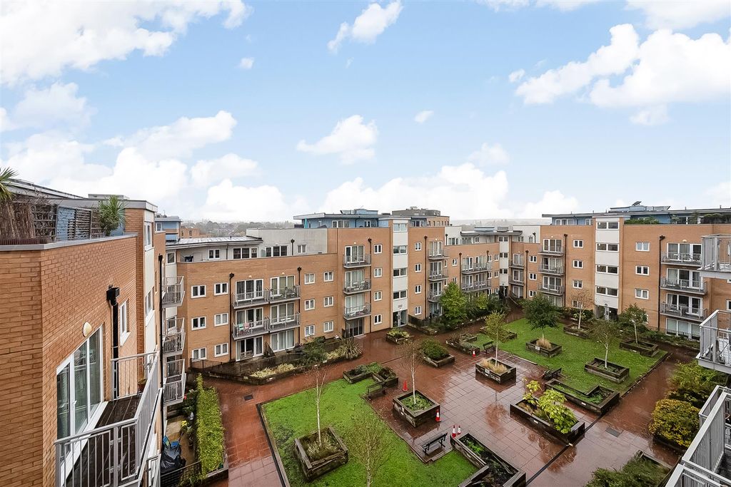 Property photo 3 of 19 Img_0962.Jpg