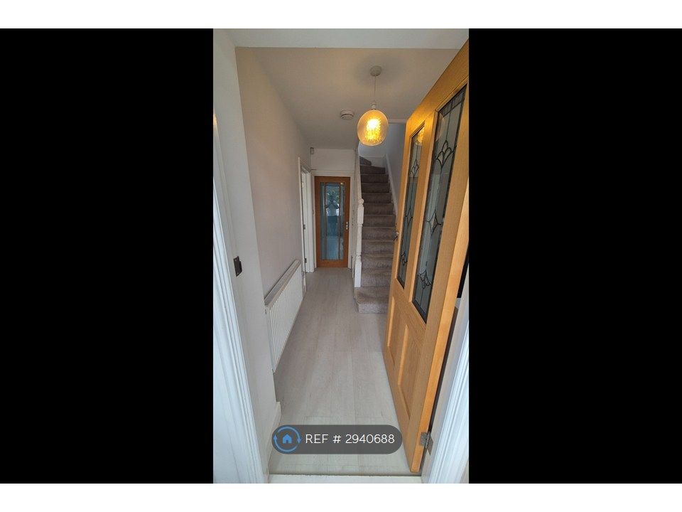 Property photo 1 of 12 Hallway