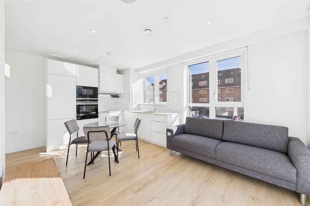 Property photo 1 of 12 1.Jpg