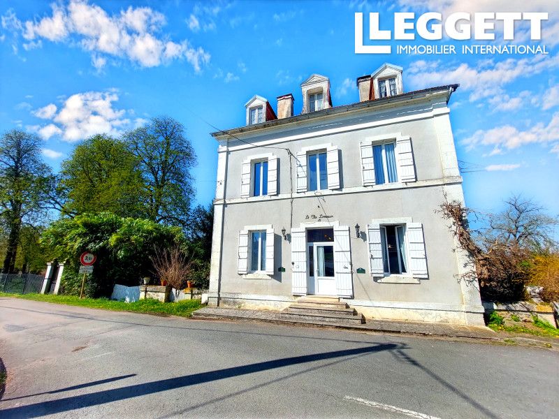 Property photo 1 of 9