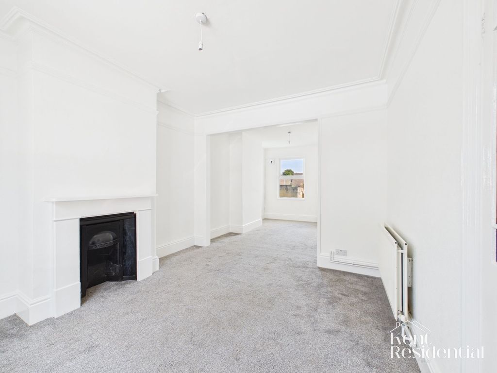 Property photo 1 of 30