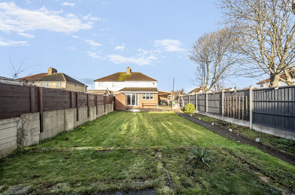 Property photo 3 of 22 13937593695E3475A4227