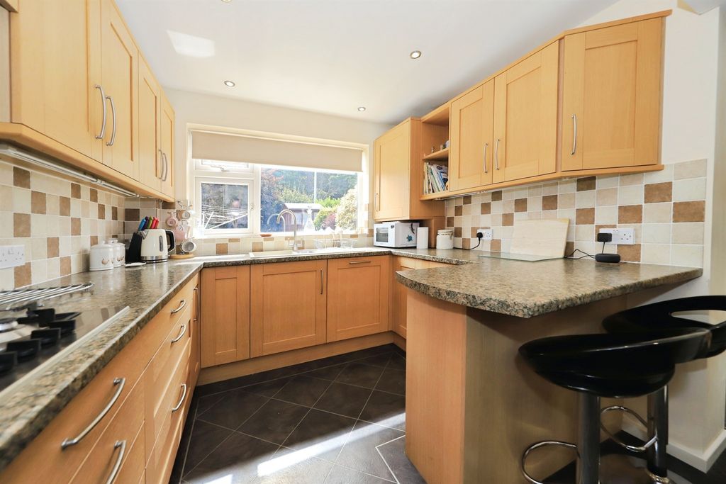 Property photo 3 of 22
