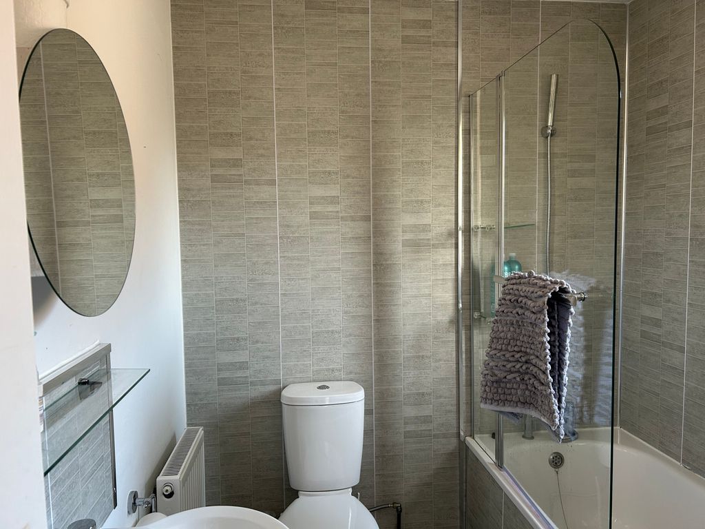 Property photo 2 of 11 Image