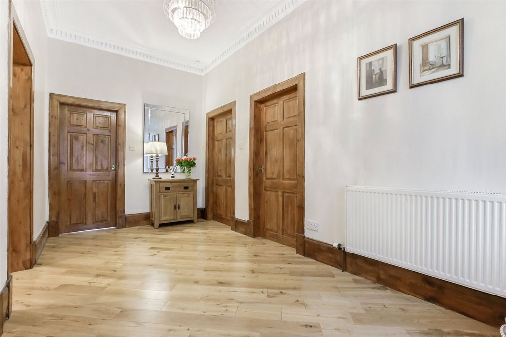 Property photo 3 of 19 Picture No. 19