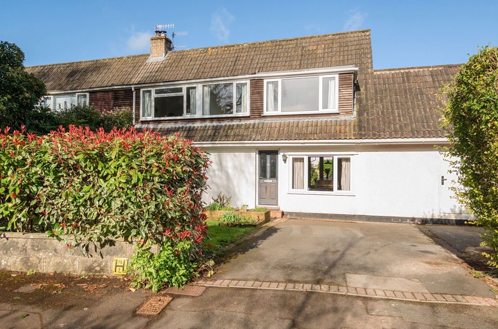 Property photo 3 of 19 Front