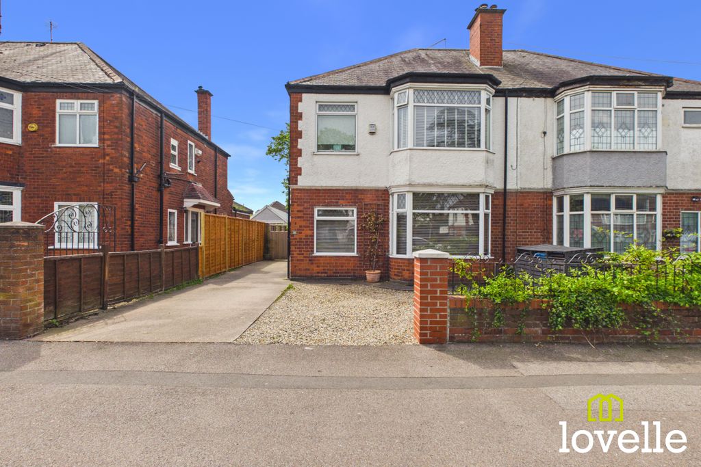 Property photo 1 of 29