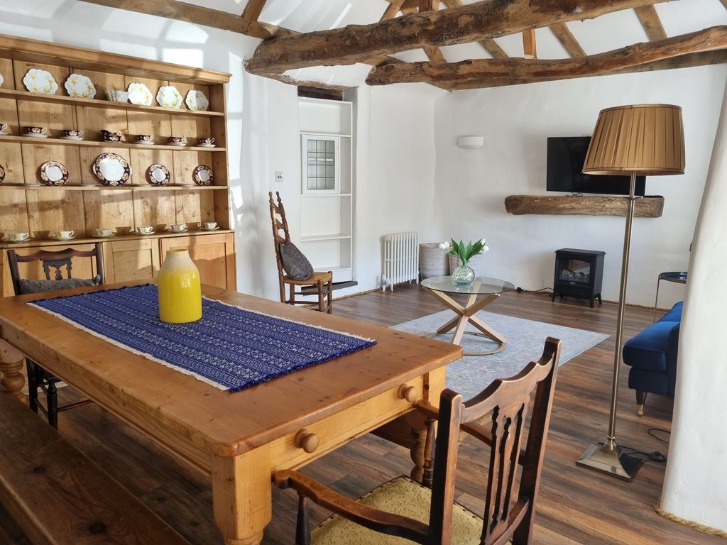 Property photo 3 of 7