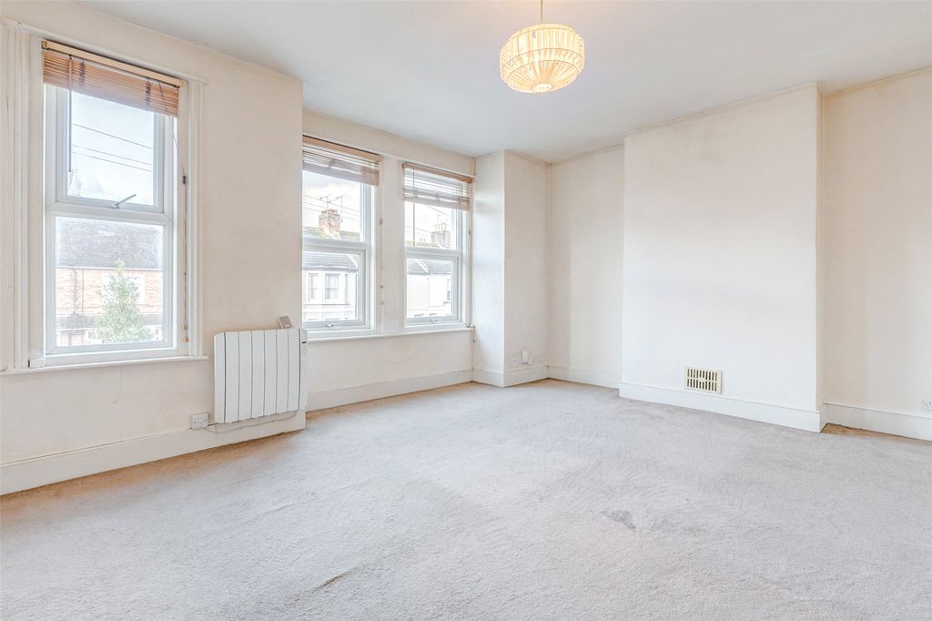 Property photo 3 of 13 Picture No. 02