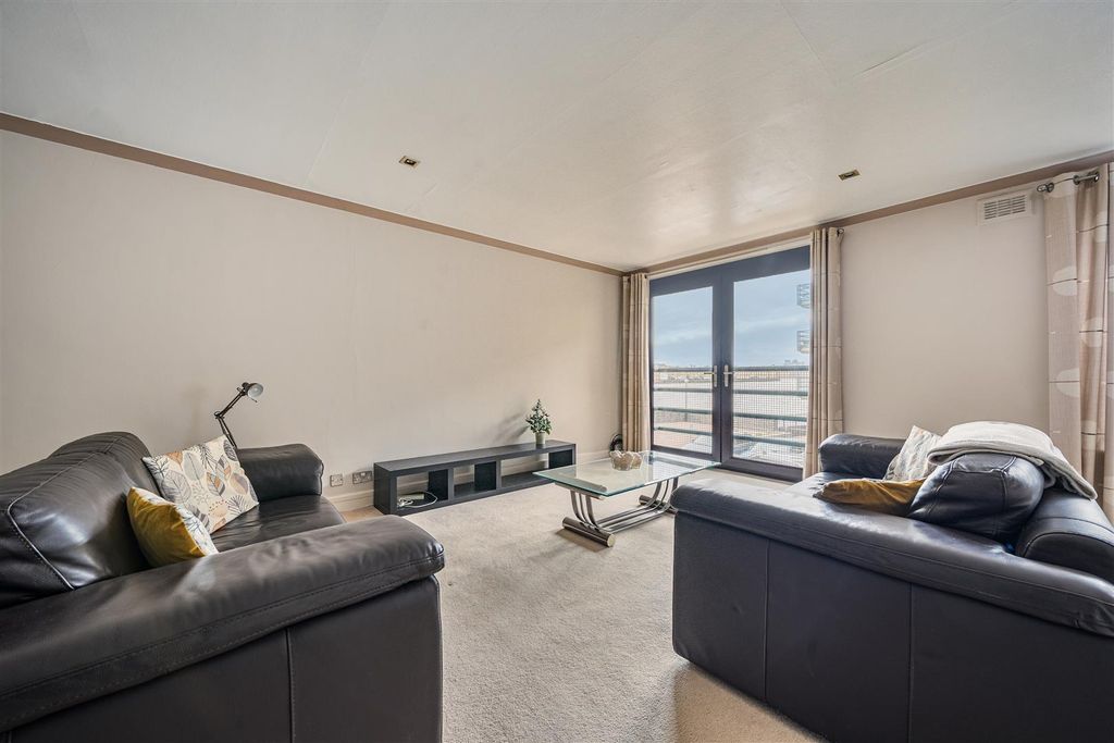 Property photo 2 of 14 1-69ce4d3Cadf0A-1437683-17-69cd2E63145A4-1.Jpg