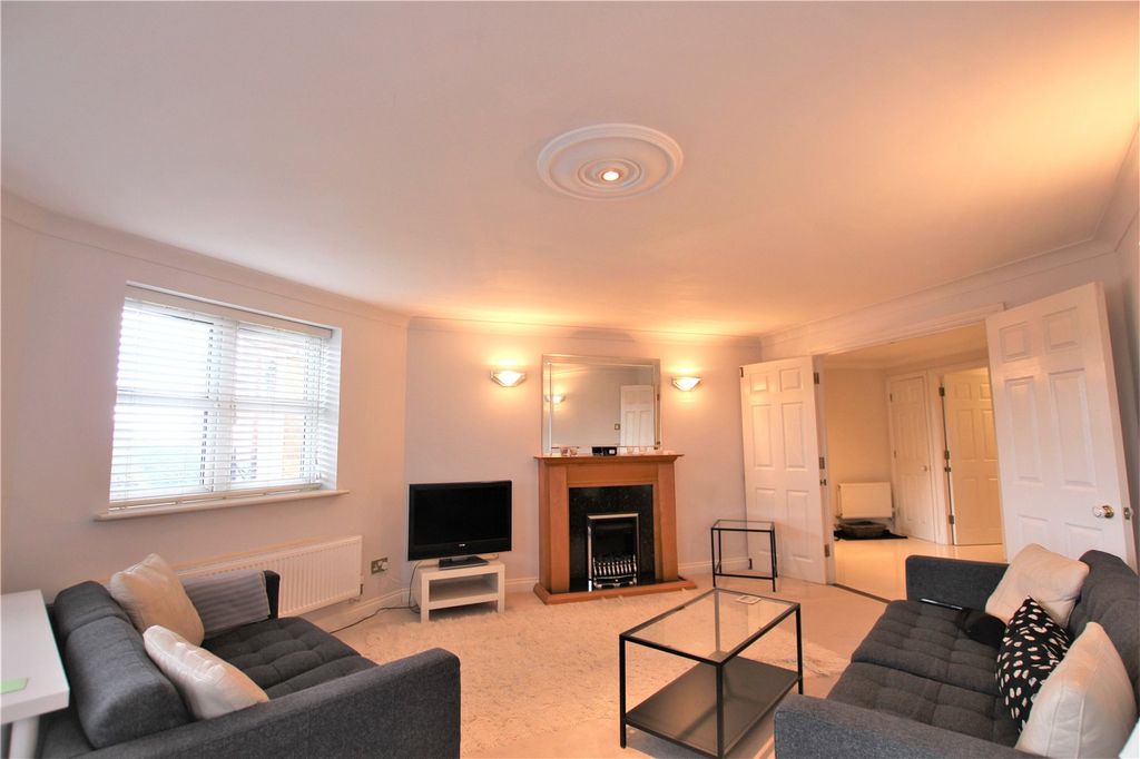 Property photo 3 of 13 Picture No. 06