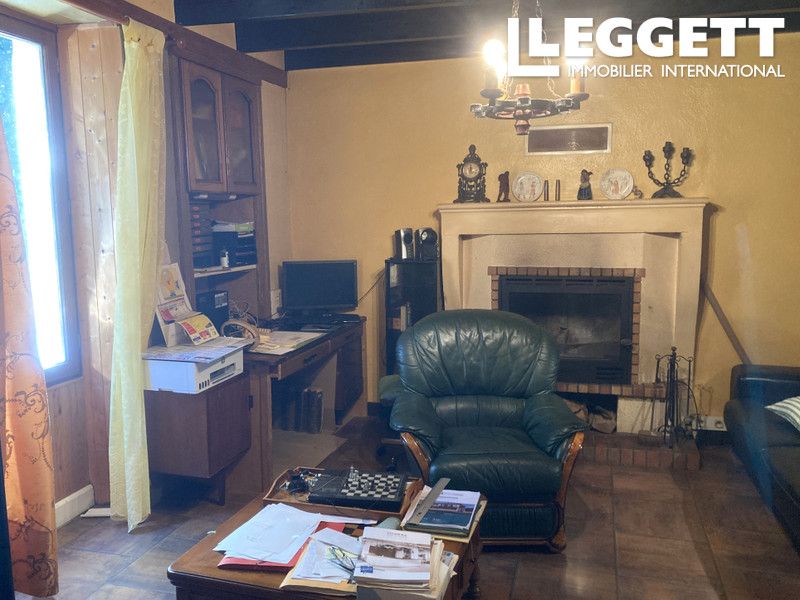 Property photo 3 of 10