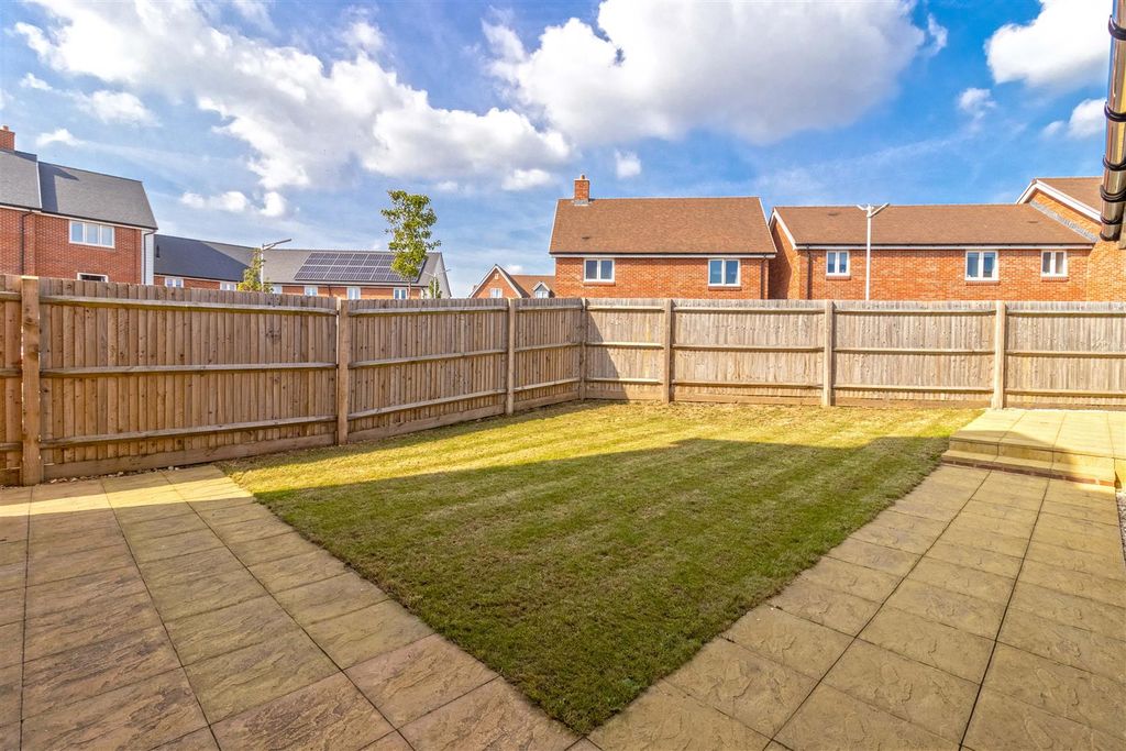 Property photo 3 of 16 _Mg_1511-Hdr.Jpg