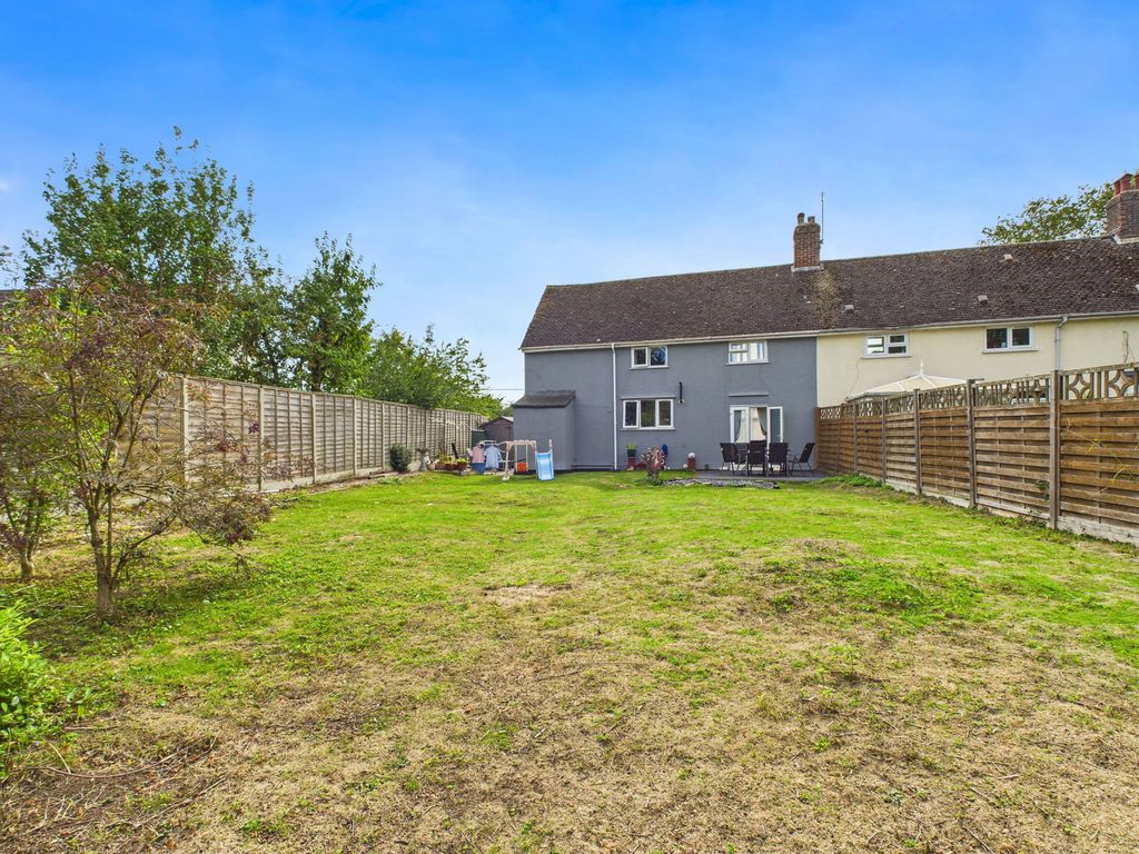 Property photo 2 of 20