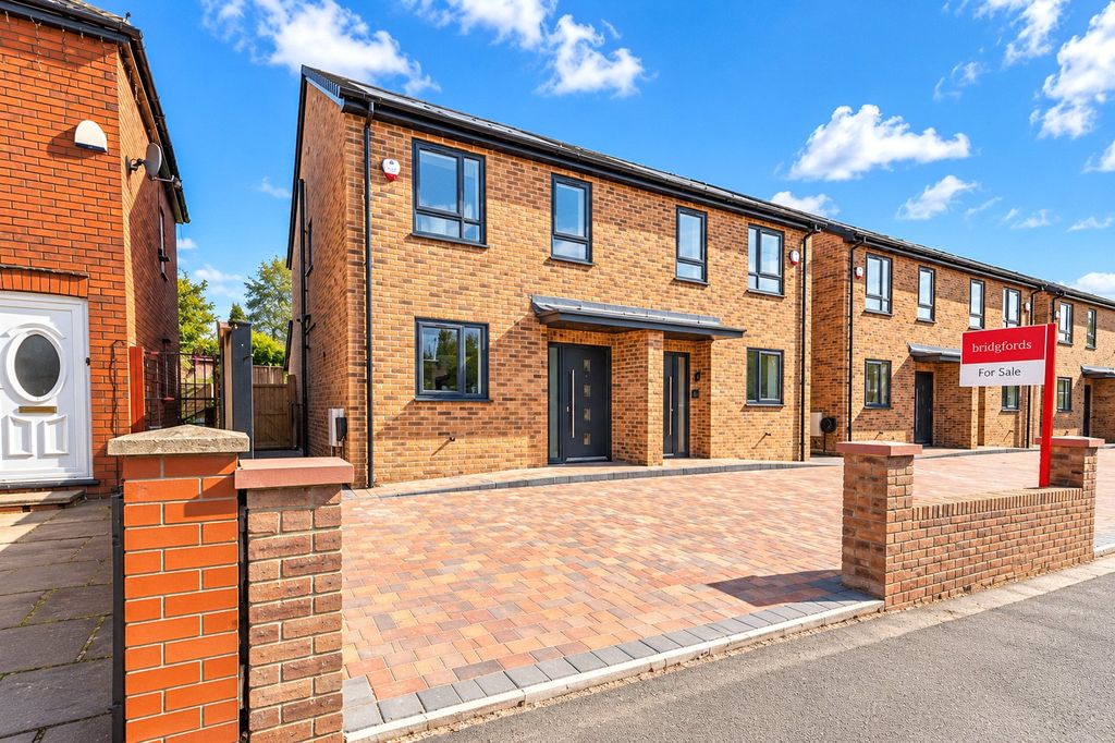 Property photo 1 of 9 Picture No. 55