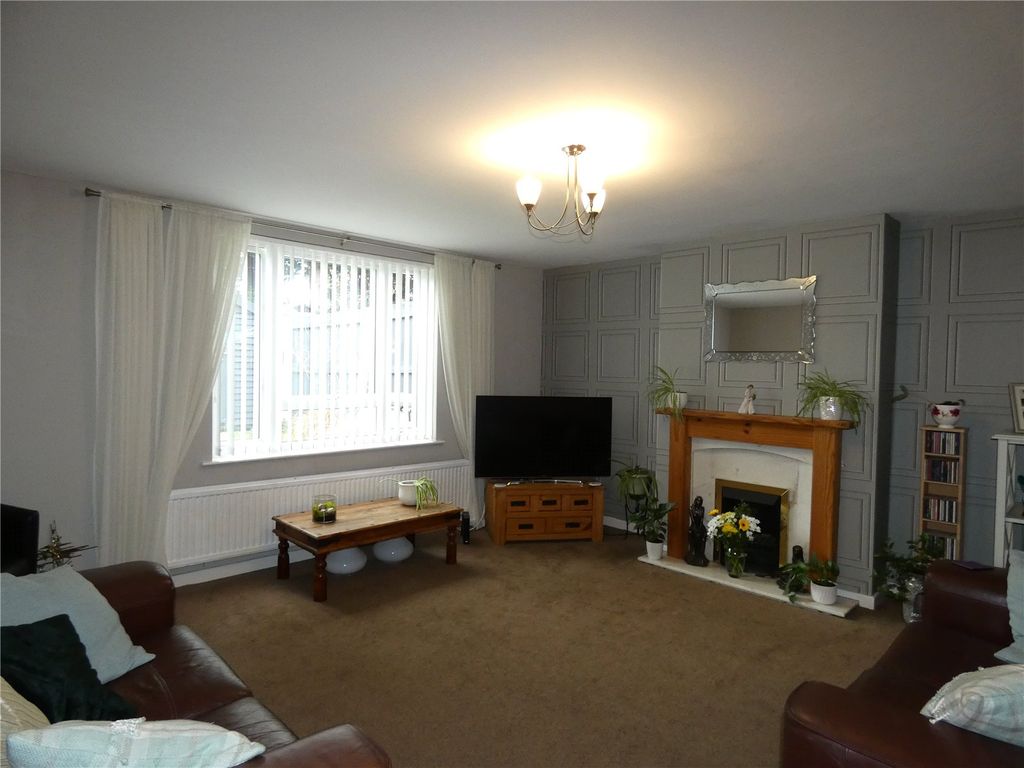 Property photo 3 of 20 Picture No. 24